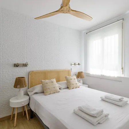 Caterina Pedregalejo Apartment Malaga Exterior photo