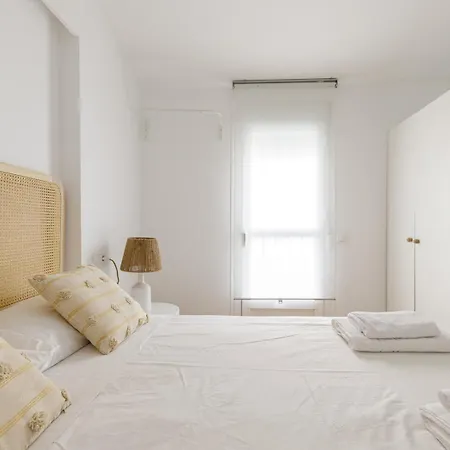 Caterina Pedregalejo Apartment Malaga Exterior photo